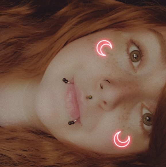 Meet your Posher, Cassandrah - Picture 12 of 15